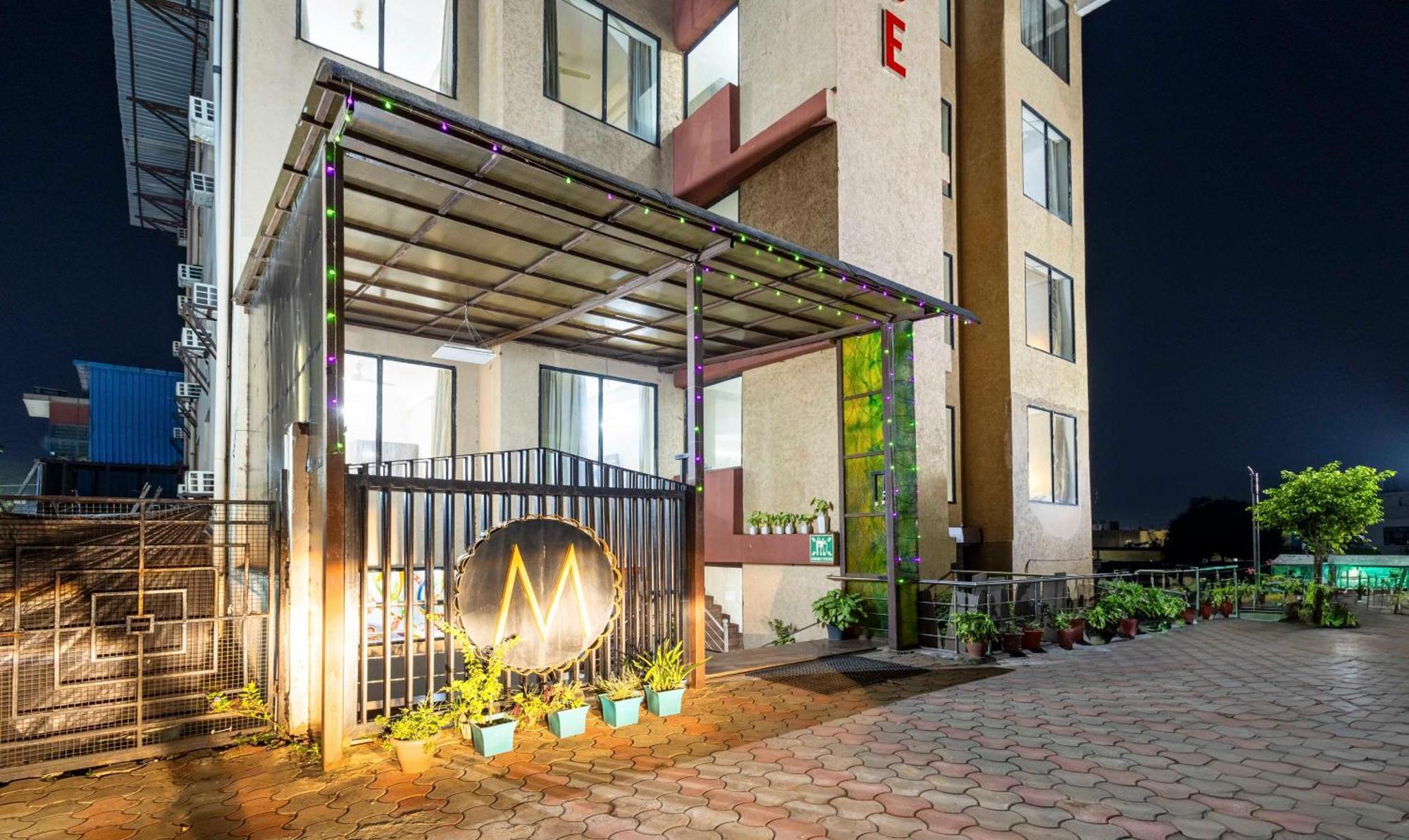 Hotel Treebo Maurice Baddi Exterior foto